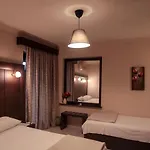 Meteora كالامباكا